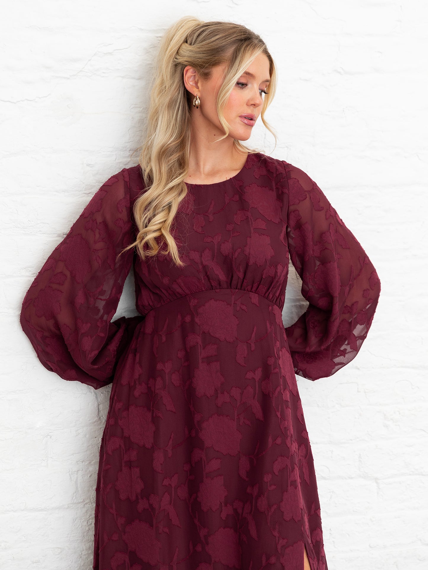 Lovedrobe Red Floral Burnout Maxi Sleeve Keyhole Back Midaxi Dress