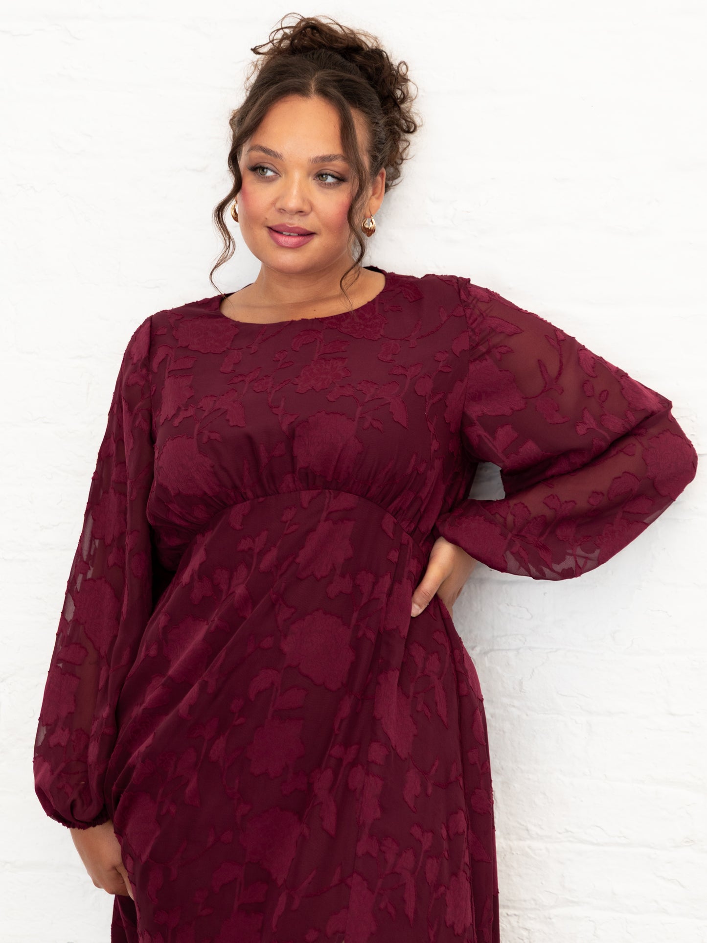 Lovedrobe Red Floral Burnout Maxi Sleeve Keyhole Back Midaxi Dress